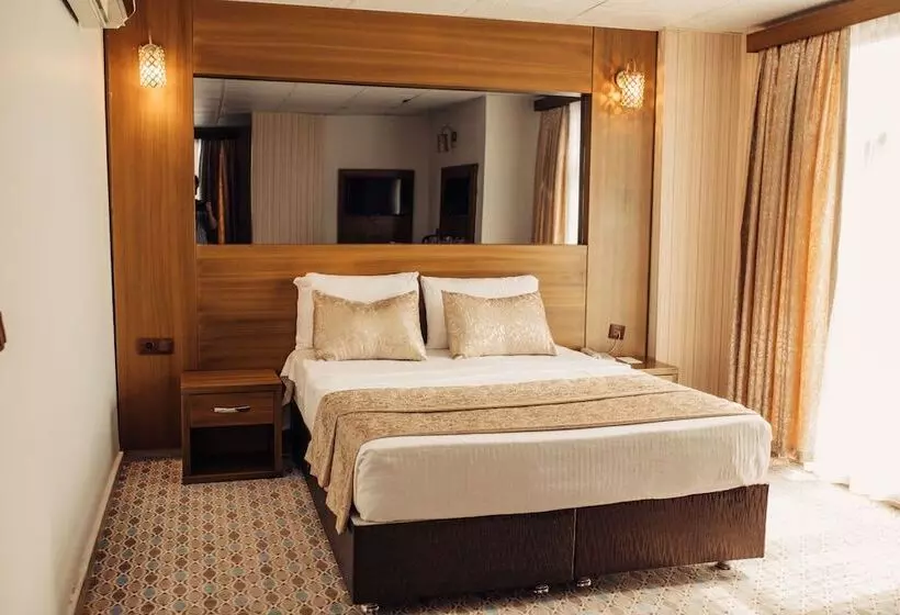 Ata Otel