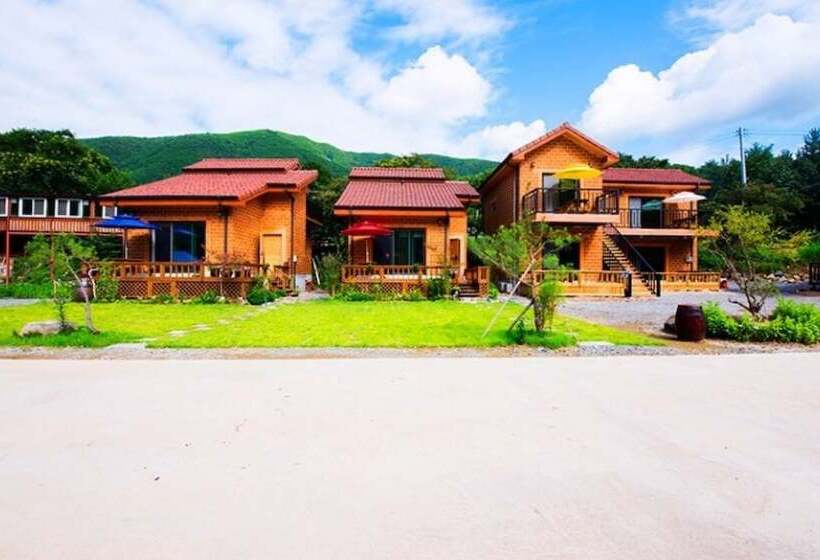 Danyang Sosunam Hwangto Mauel Pension