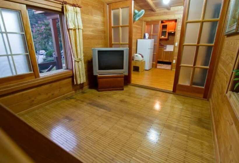 Ganghwado Poomane Pension