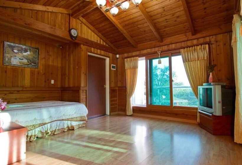 Ganghwado Poomane Pension