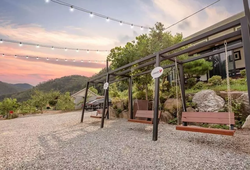 Gapyeong Haneulsup Spa Pension