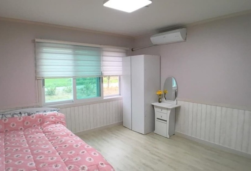 Goesan Haengbok Nurigo Pension