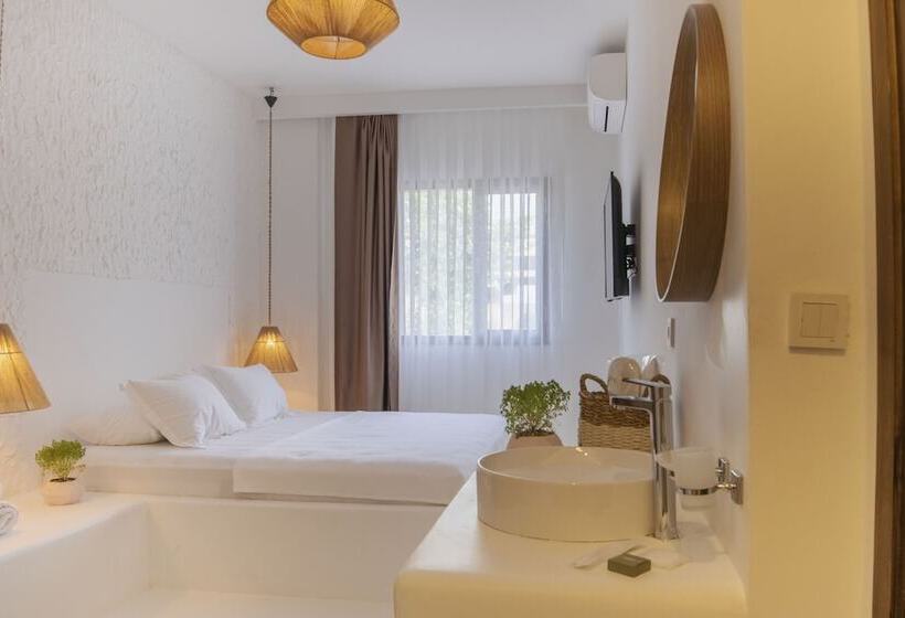 هتل 777 Alaçatı