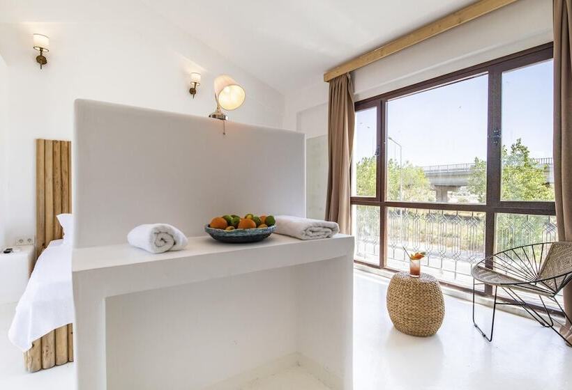 هتل 777 Alaçatı