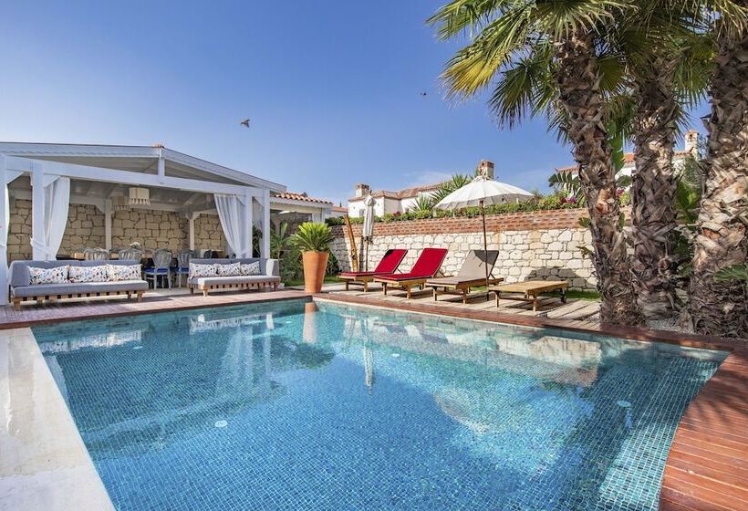 هتل 777 Alaçatı