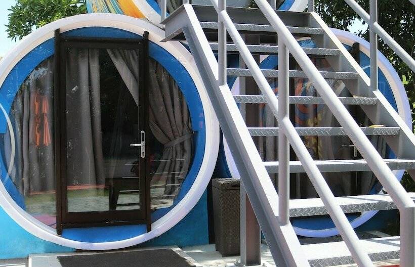 호텔 Cocoons Club Laiya