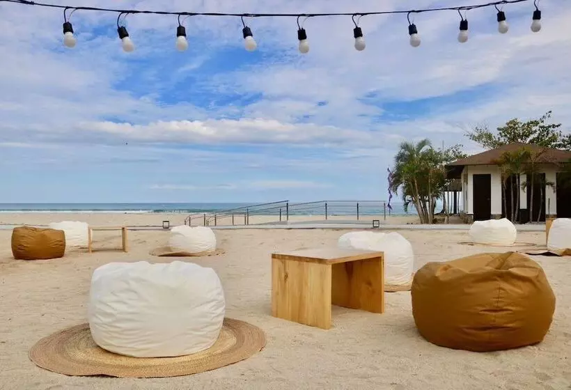 Hotelli Cocoons Club Laiya