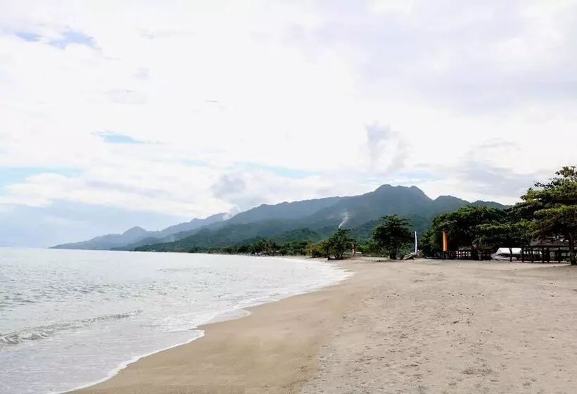 Hotelli Cocoons Club Laiya