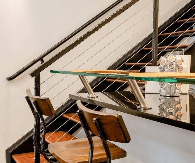 בית מלון כפרי Cozy Atlantic Station Midtown Loft