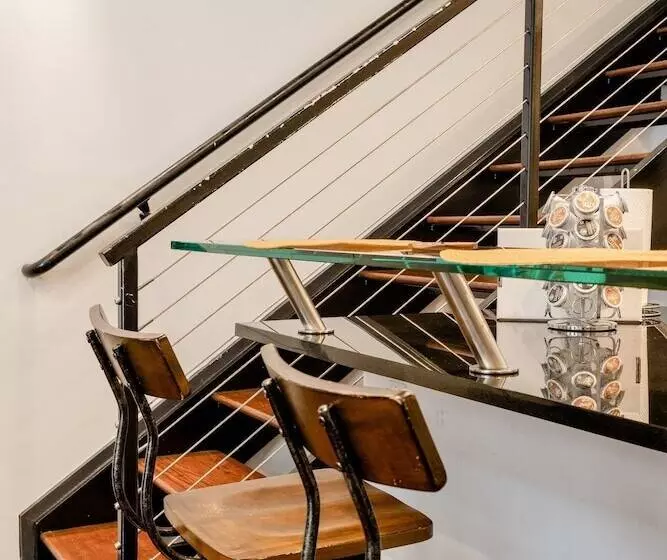 هتل Cozy Atlantic Station Midtown Loft