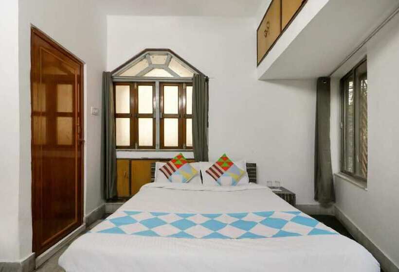 בית מלון כפרי Goroomgo Woodstock Homestay