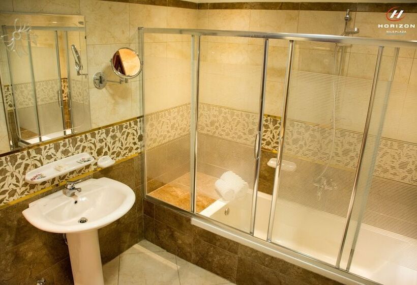 هتل Helnan Nile Island