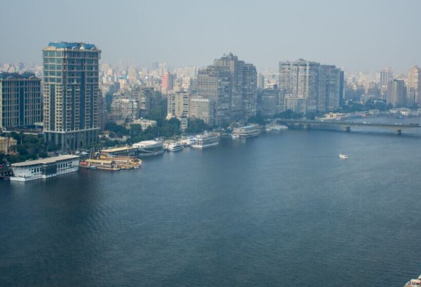 هتل Helnan Nile Island