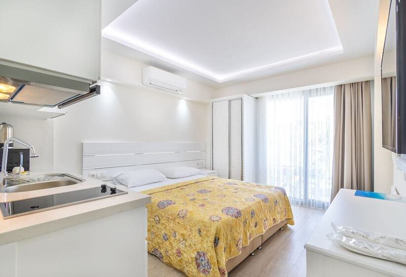 هتل Princess Kinli Suites