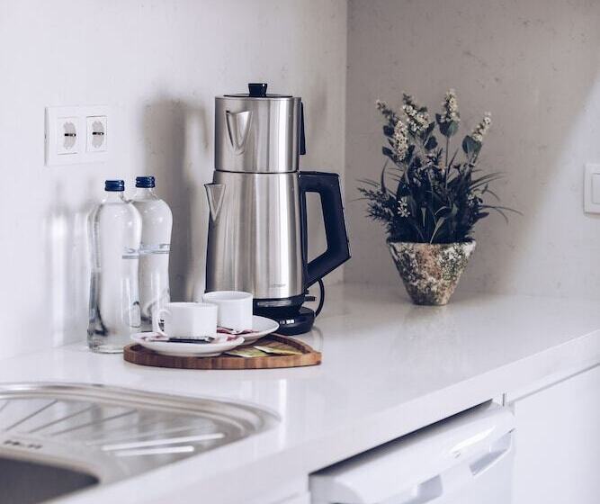 هتل Princess Kinli Suites