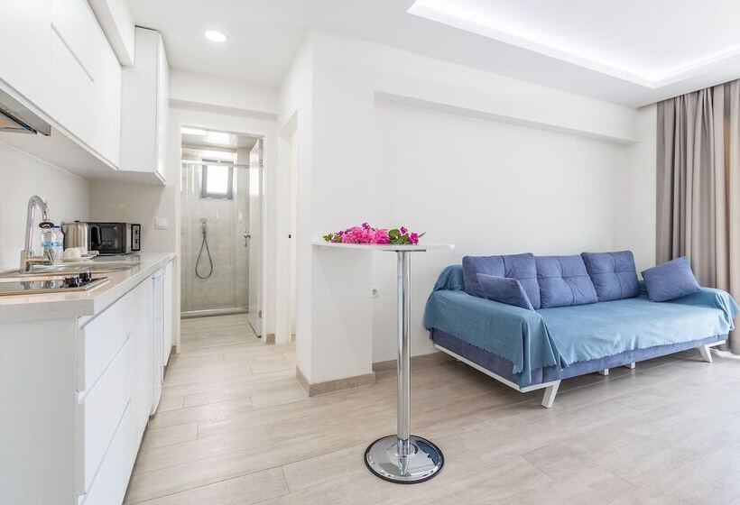 هتل Princess Kinli Suites