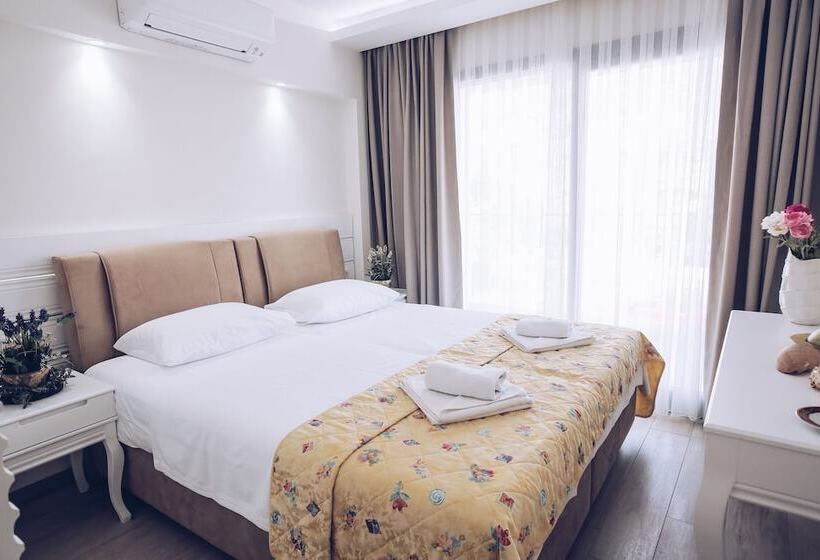 هتل Princess Kinli Suites