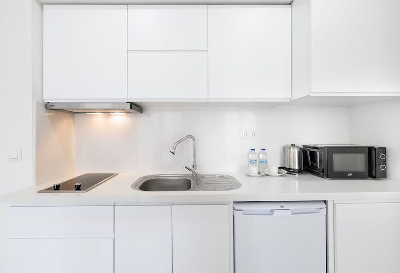 هتل Princess Kinli Suites