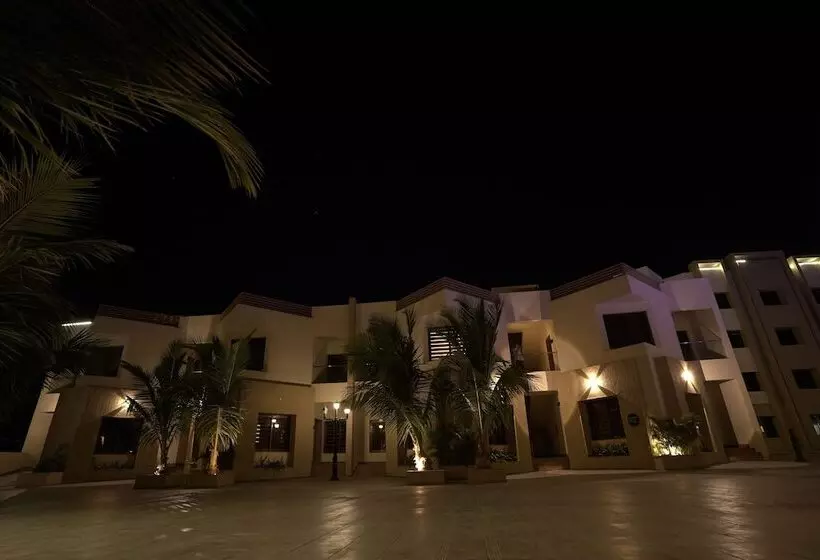 Hotelli The Sky Imperial Bapu’s Resort