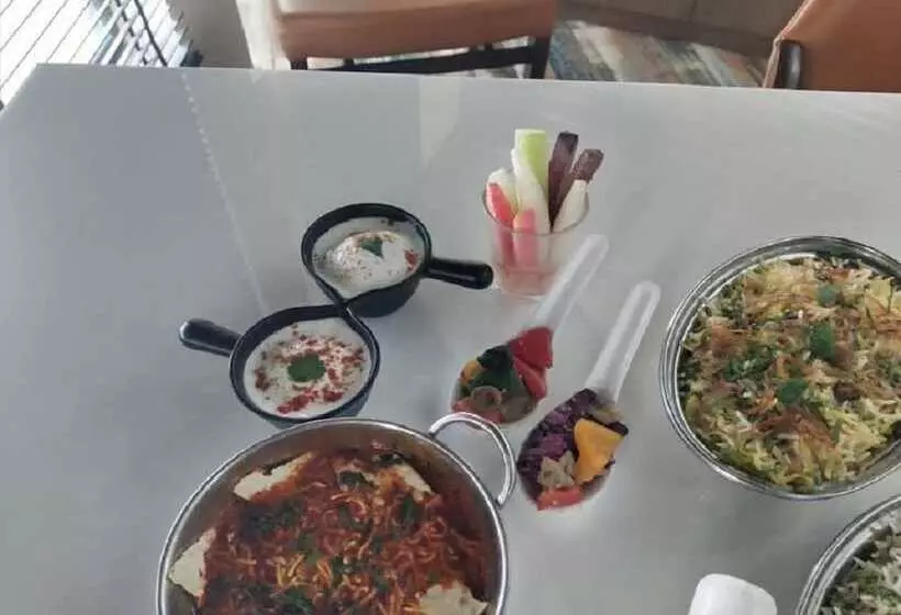 Hotelli The Sky Imperial Bapu’s Resort