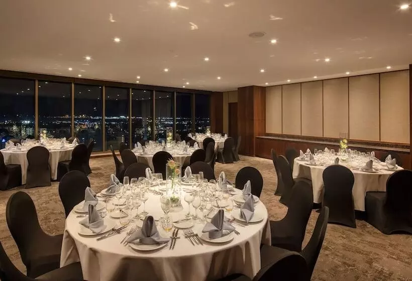 هتل The Tsubaki Tower