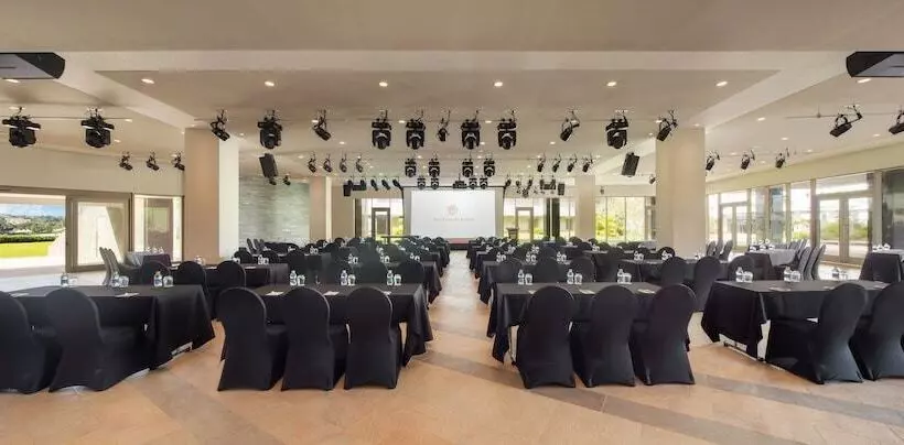 هتل The Tsubaki Tower