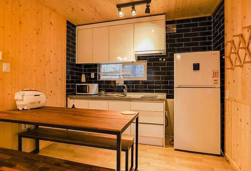 Inje Baekdam Rainbow Pension