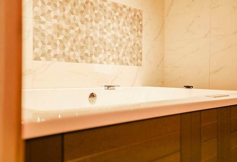 Inje Baekdam Rainbow Pension