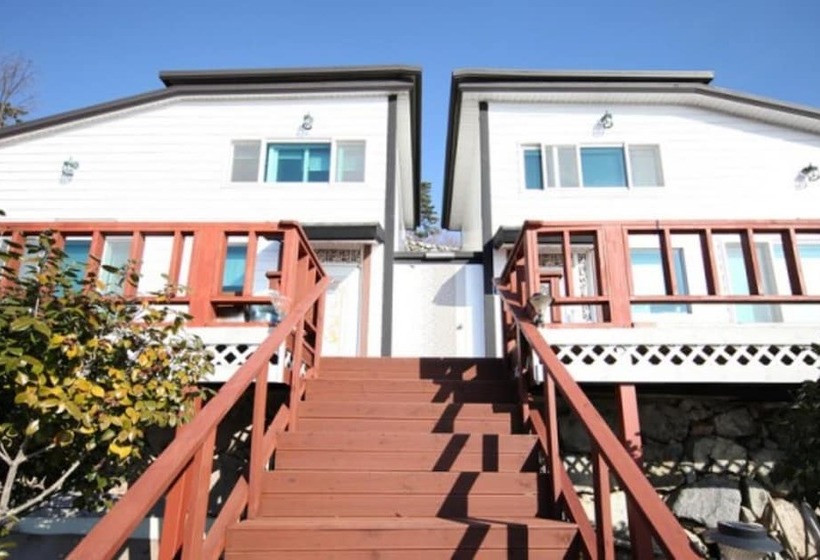 Jindo Arirang Beach Pension