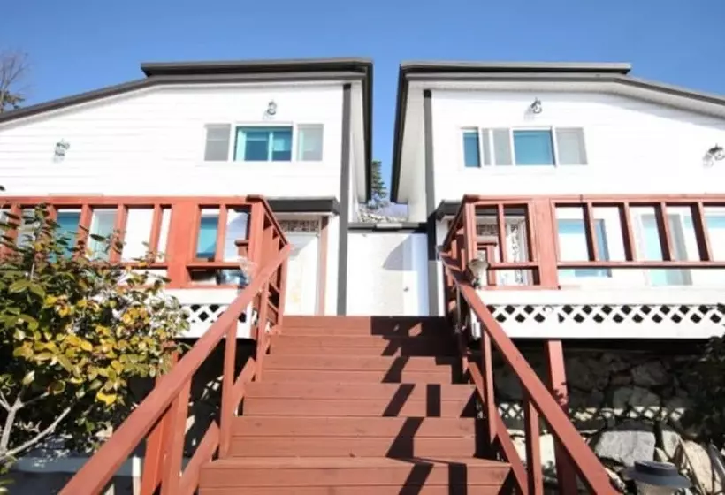Jindo Arirang Beach Pension