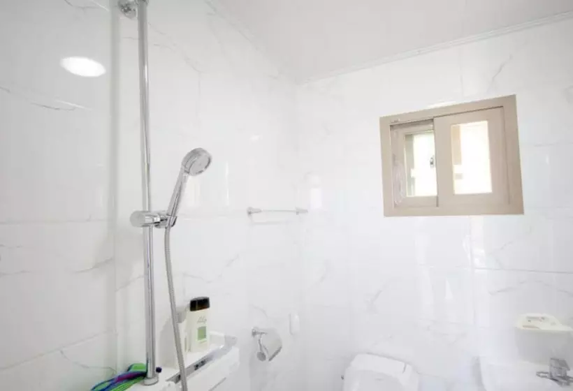 Jindo Arirang Beach Pension