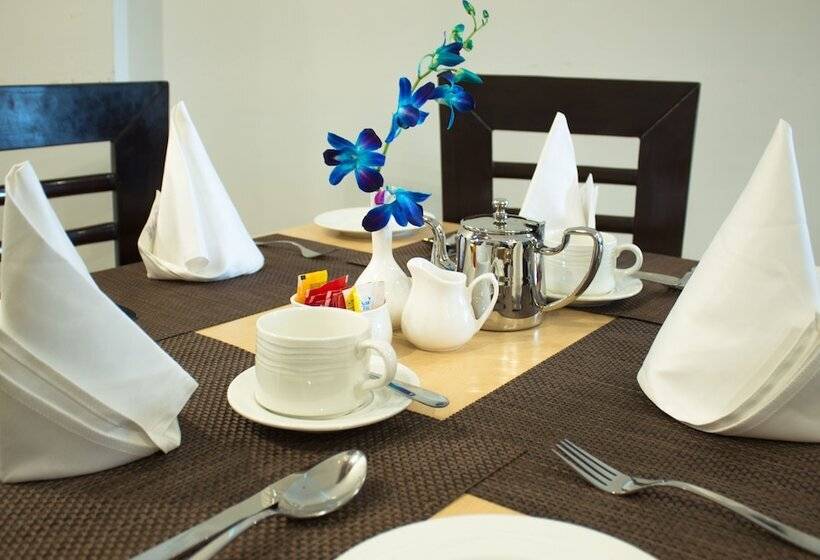 Kenth Hari Resort Dhaulpur By Shrigo Hotels