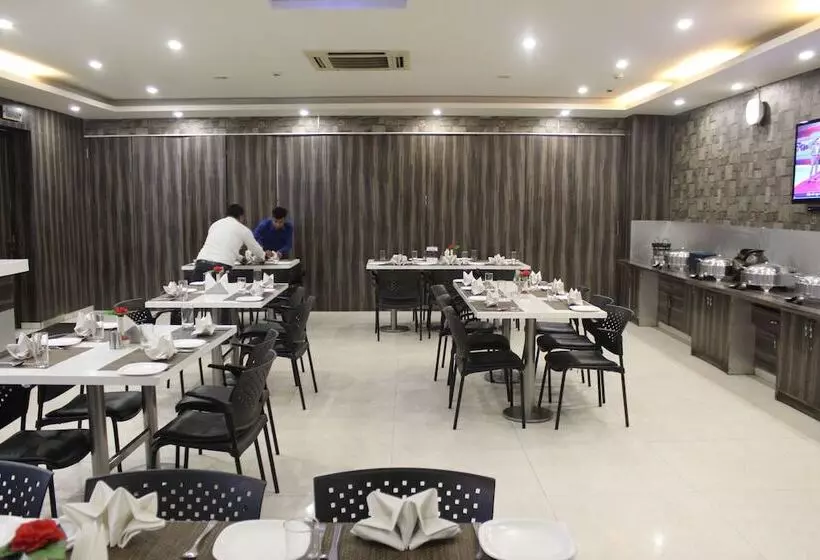 Kenth Hari Resort Dhaulpur By Shrigo Hotels