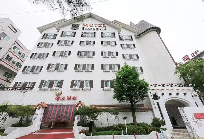 Motelli Cheonan Shangrila