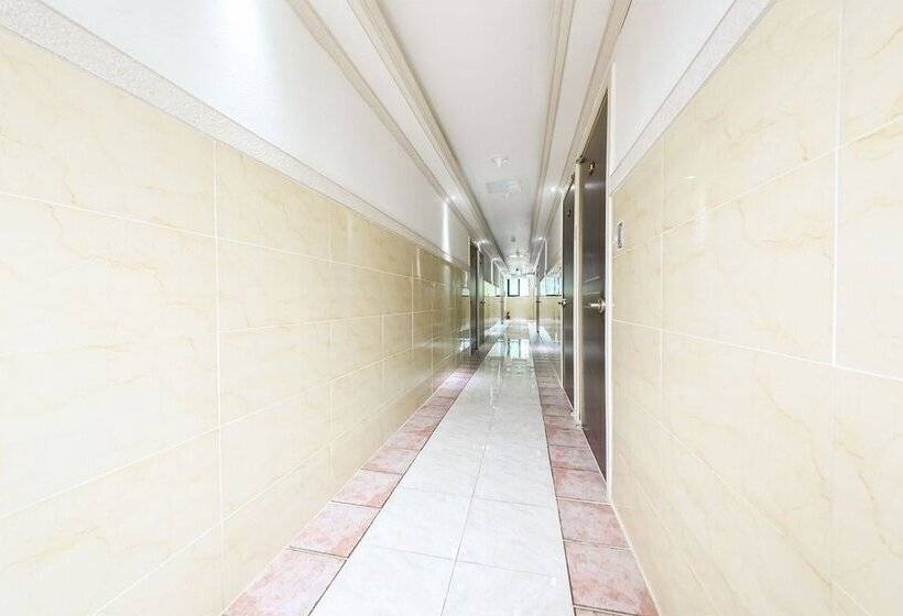 Motel Muan Haetteuneun Eondeok