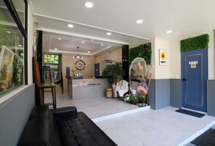 Muju Full House Pension