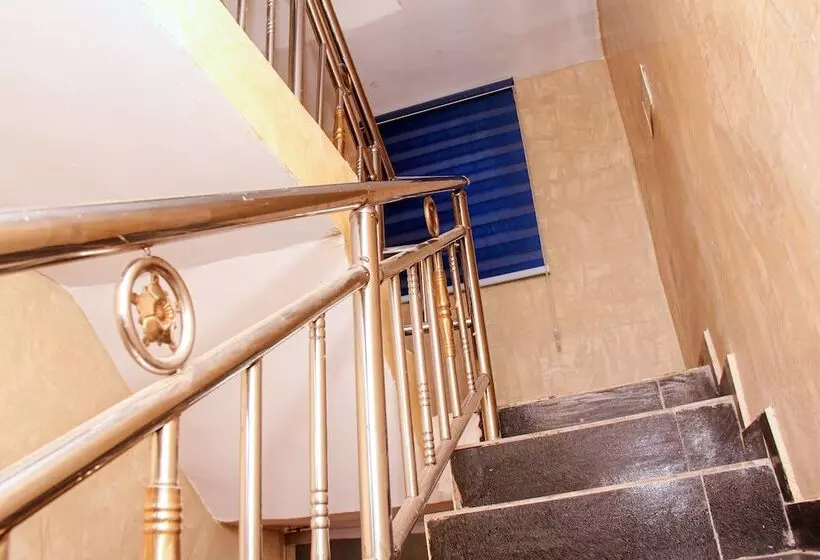 پانسیون Starexx Luxury Apartment