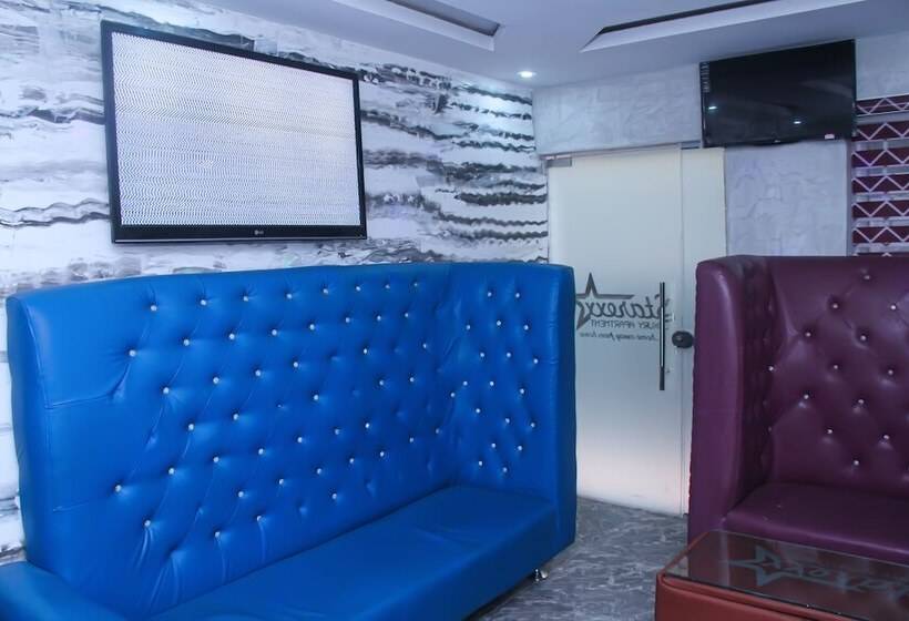 پانسیون Starexx Luxury Apartment