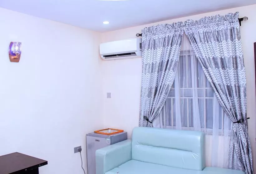 پانسیون Starexx Luxury Apartment