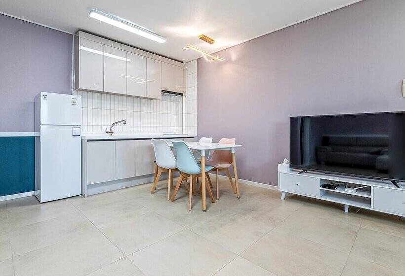 Pensão Tongyeong Saryangdo Elphis36 Poolvilla