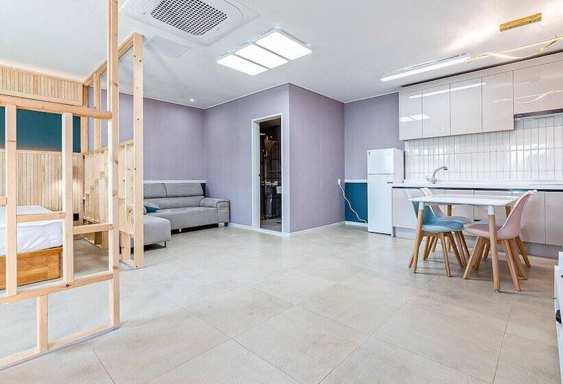 Pensão Tongyeong Saryangdo Elphis36 Poolvilla