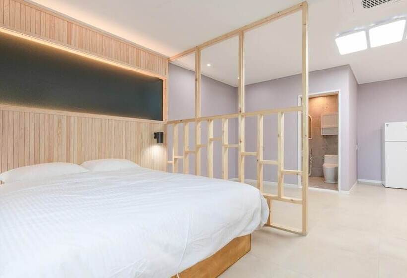 Pensão Tongyeong Saryangdo Elphis36 Poolvilla