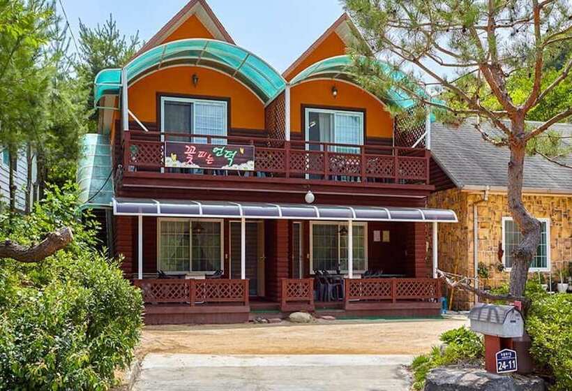 Pocheon Blooming Hill Pension