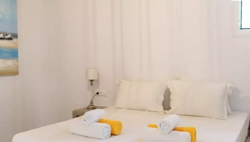 Stunning 2br Cottage With Private Pool In Mykonos