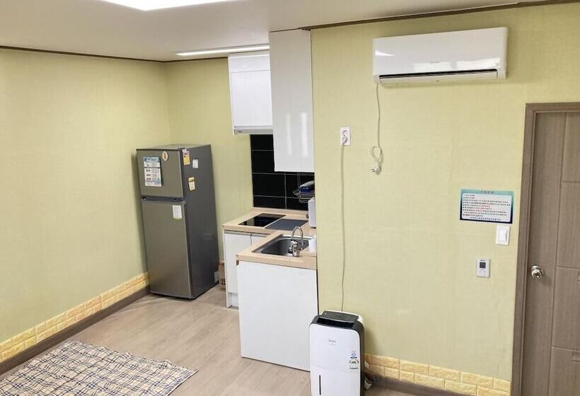 Taean Jiyu Ne Pension