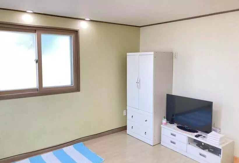 Taean Jiyu Ne Pension