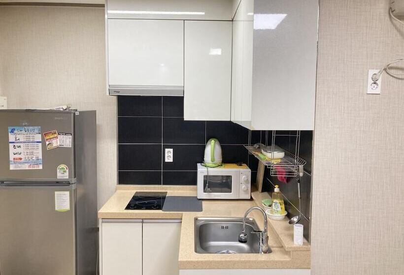 Taean Jiyu Ne Pension