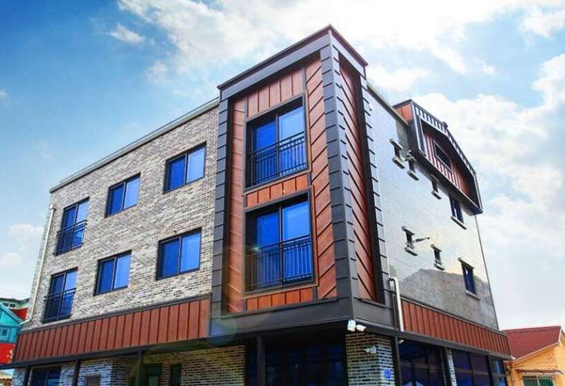 Yanggu Jumoknamu Pension