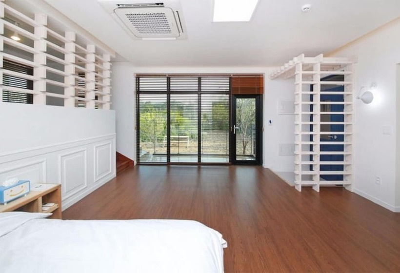 Yangyang 56st Pension