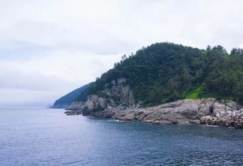 Yeosu Sky Sea House Pension